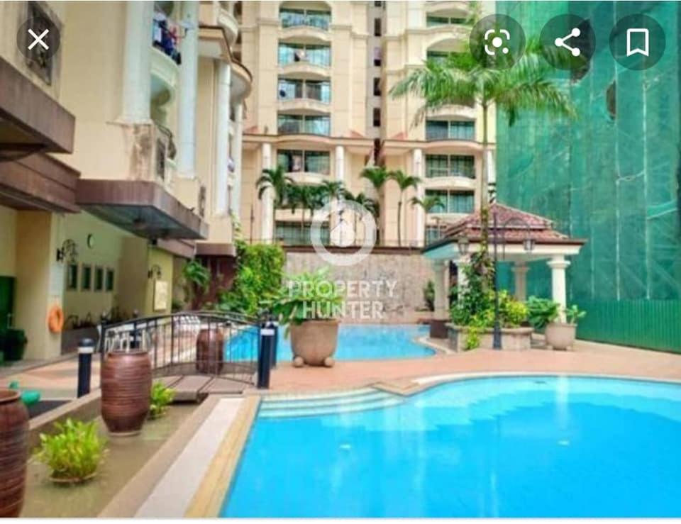 Kenyalang Emerald Riverine Homestay Kuching Eksteriør billede